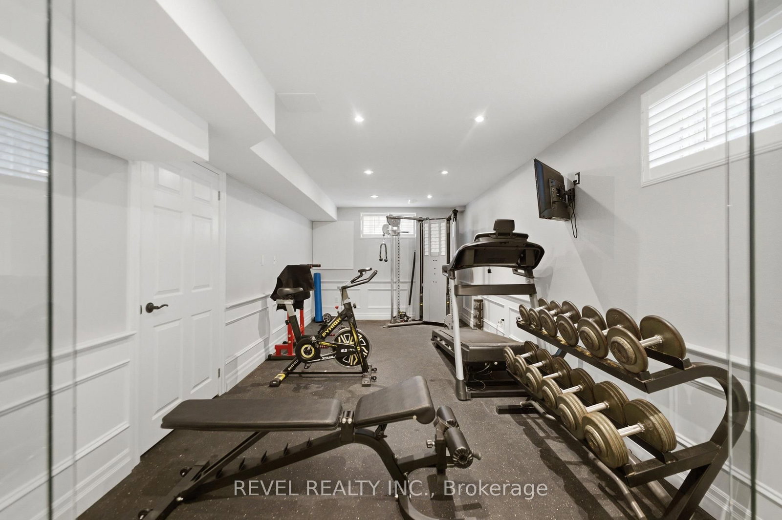 11 Maynard Street • Hamilton, ON photo 37