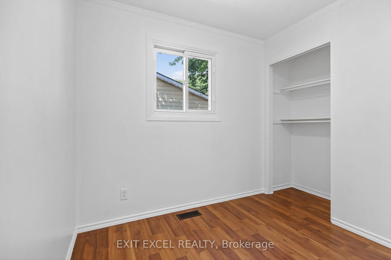 283 McElroy Drive • Ottawa, ON photo 31