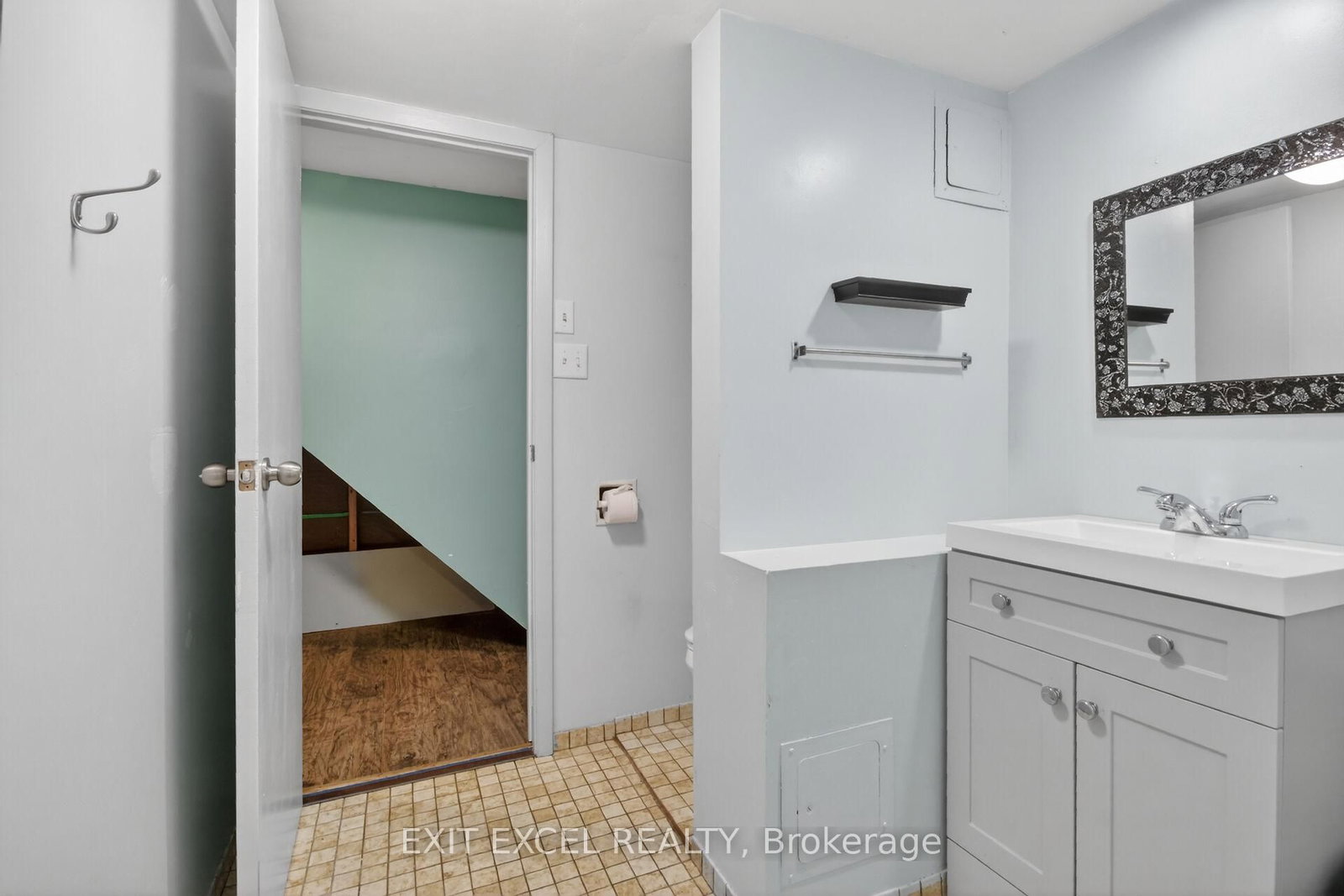 283 McElroy Drive • Ottawa, ON photo 36