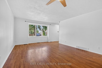 283 McElroy Drive • Ottawa, ON photo 8
