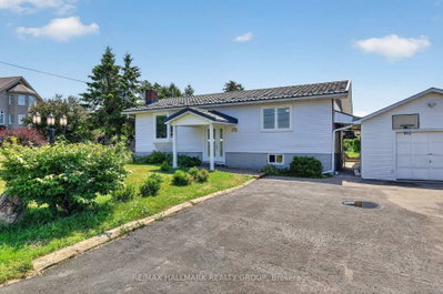 2205 Woods Street • Clarence-Rockland, ON photo 2