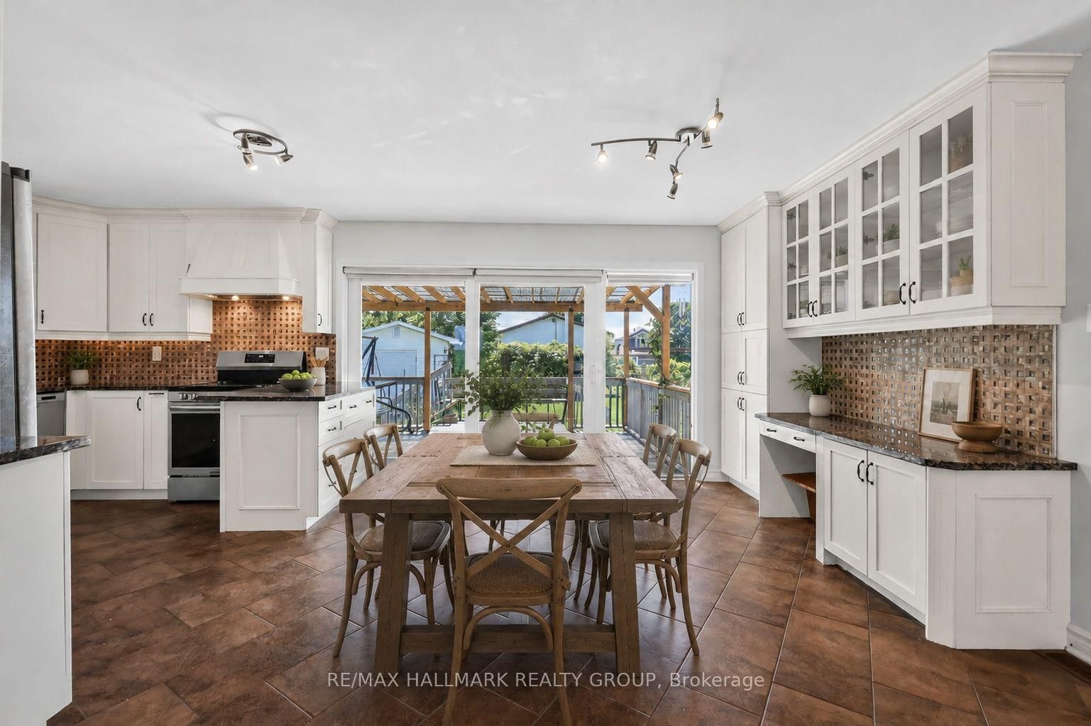 2205 Woods Street • Clarence-Rockland, ON photo 9