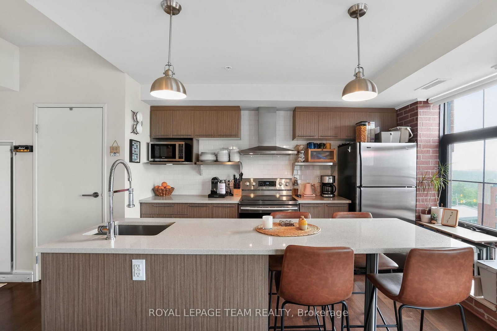 555 ANAND Private • #808 • Ottawa, ON photo 11