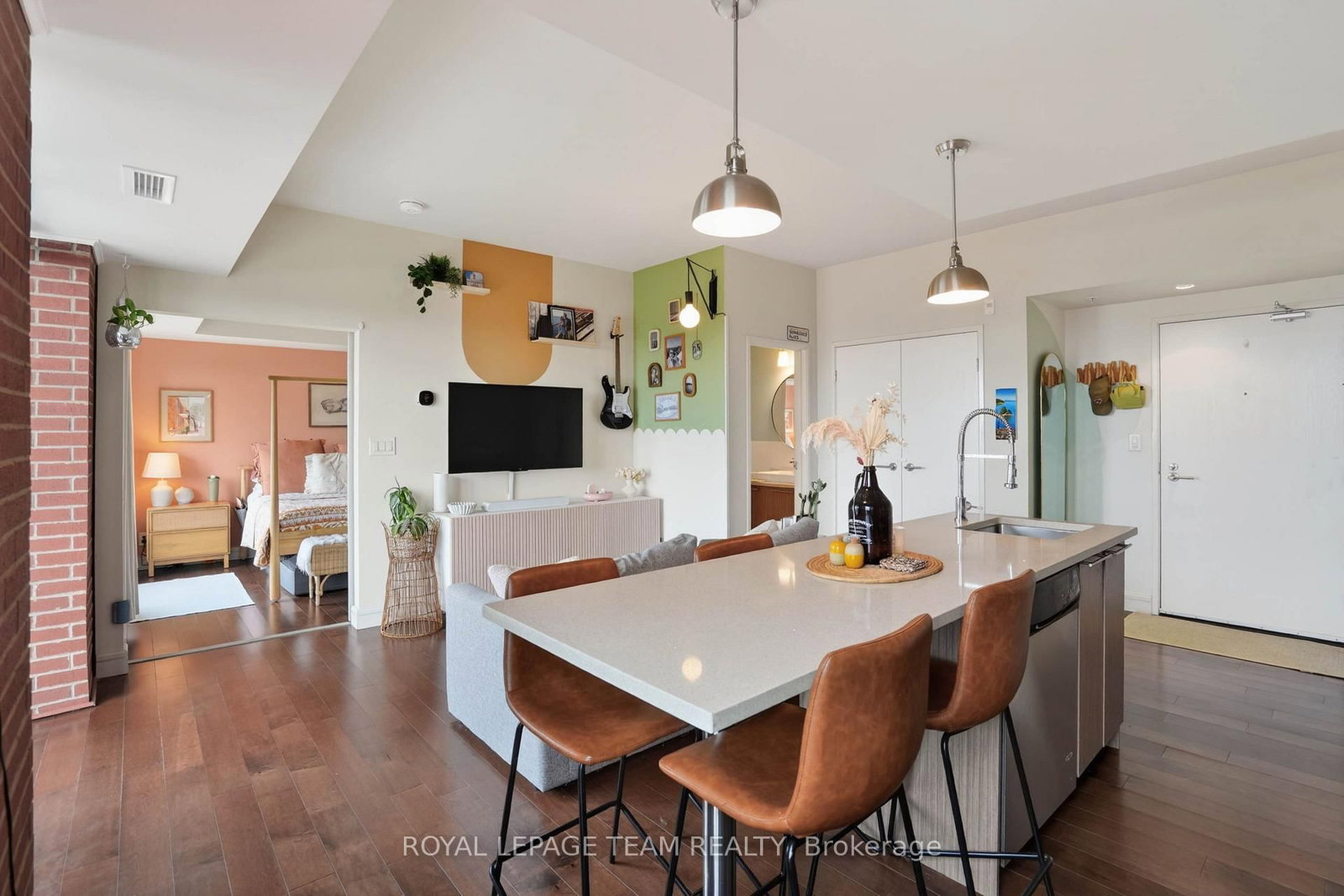 555 ANAND Private • #808 • Ottawa, ON photo 9