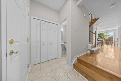 46 MARGRAVE Avenue — photo 6