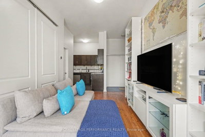 Unit 208 — 682 Churchill Avenue N — photo 4