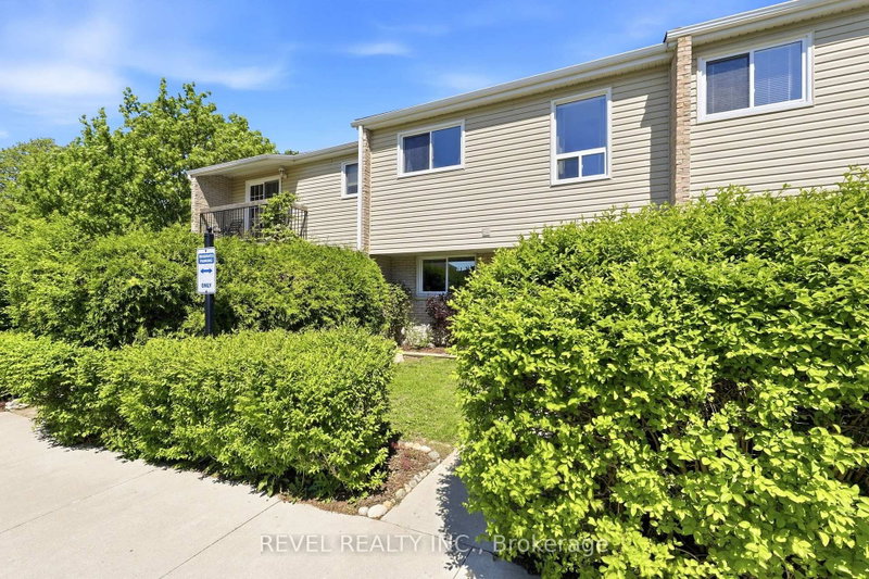 2 - 669 Osgoode Drive