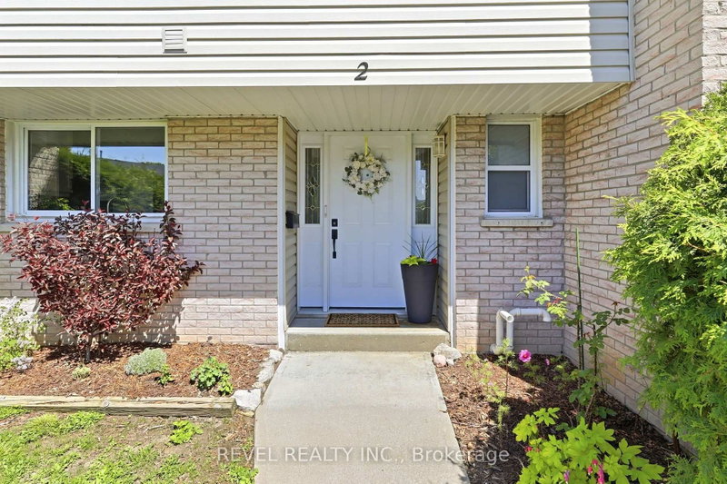2 - 669 Osgoode Drive