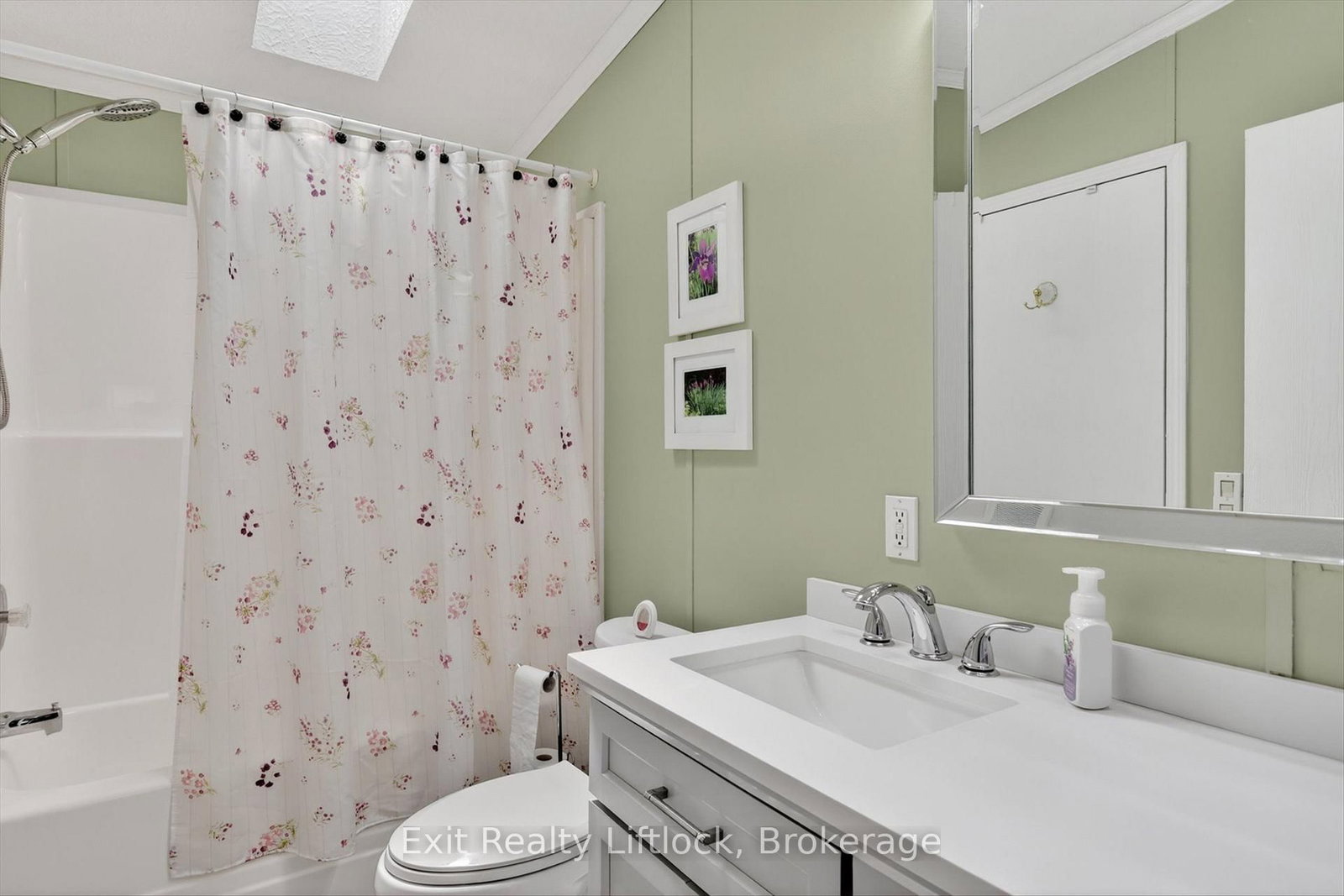9 Poplar Drive • Otonabee-South Monaghan, ON photo 25
