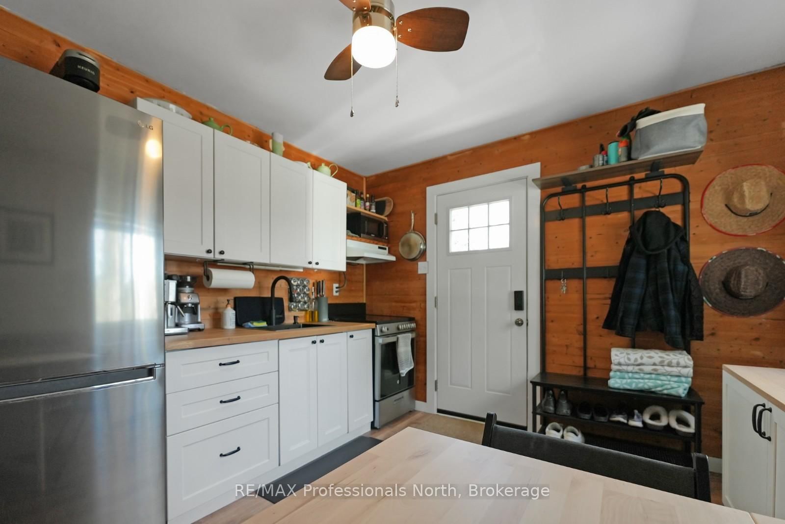 1419 Clement Lake Road • Highlands East, ON photo 4