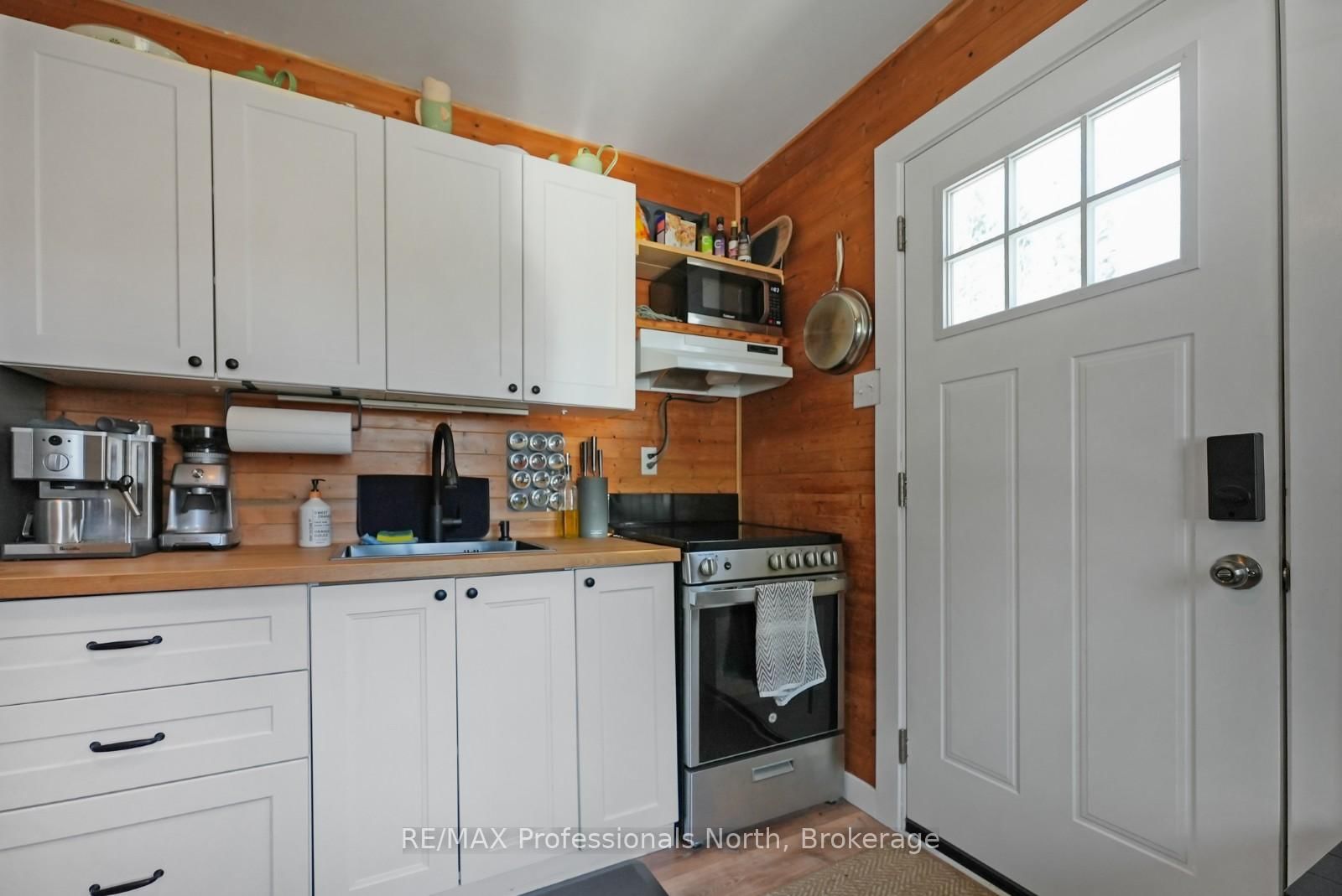 1419 Clement Lake Road • Highlands East, ON photo 6