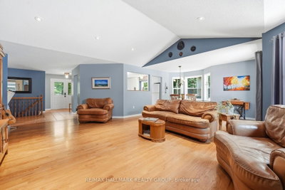 18 Josteen Drive — photo 6