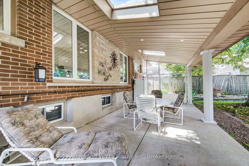 192 Warren Road