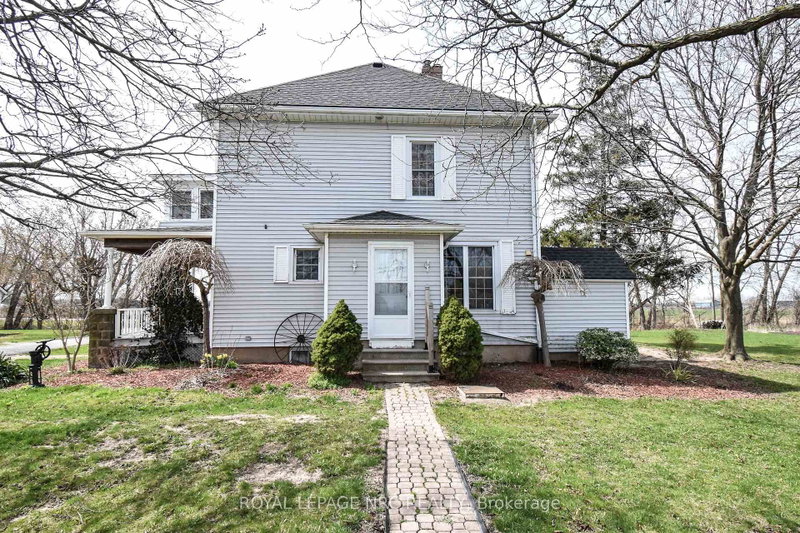 499 Townline Rd photo 4