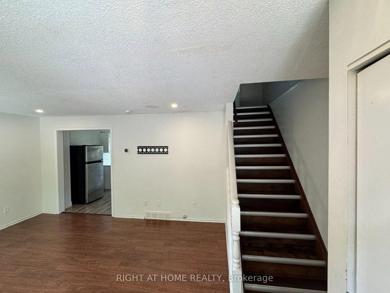 168 Golfdale Crescent
