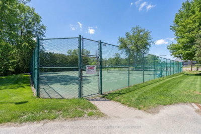 15 Country Club Place • Brockville, ON photo 6