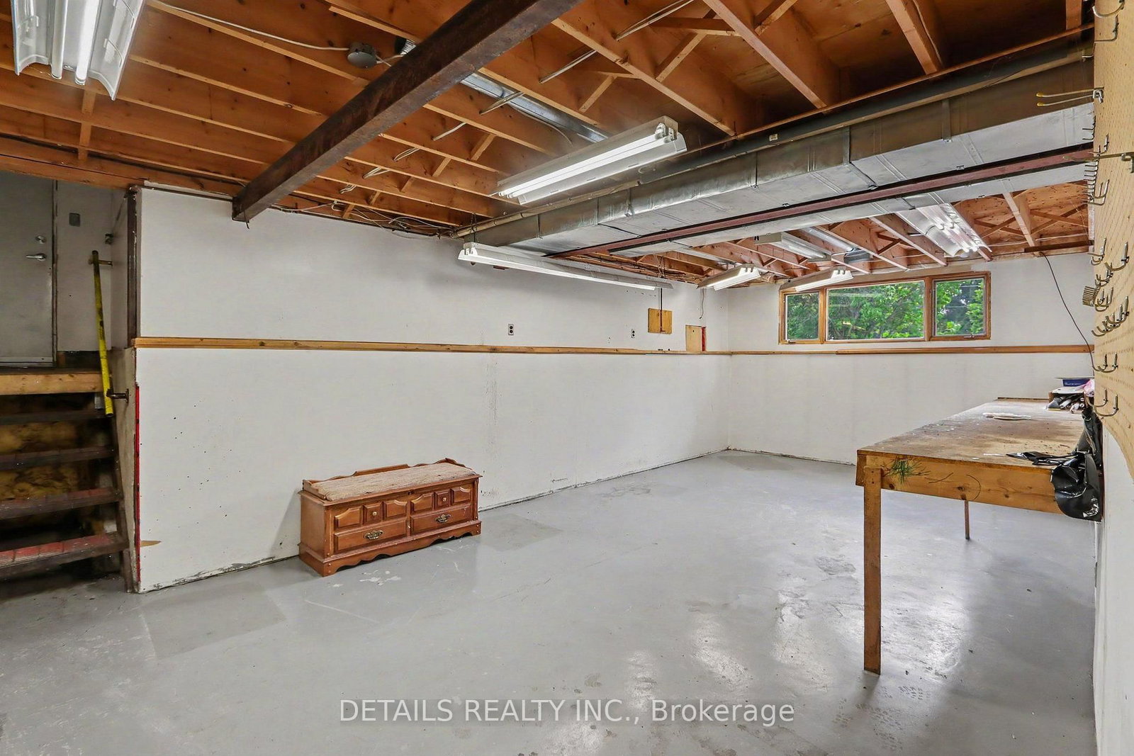 559 Main Street • North Grenville, ON photo 25