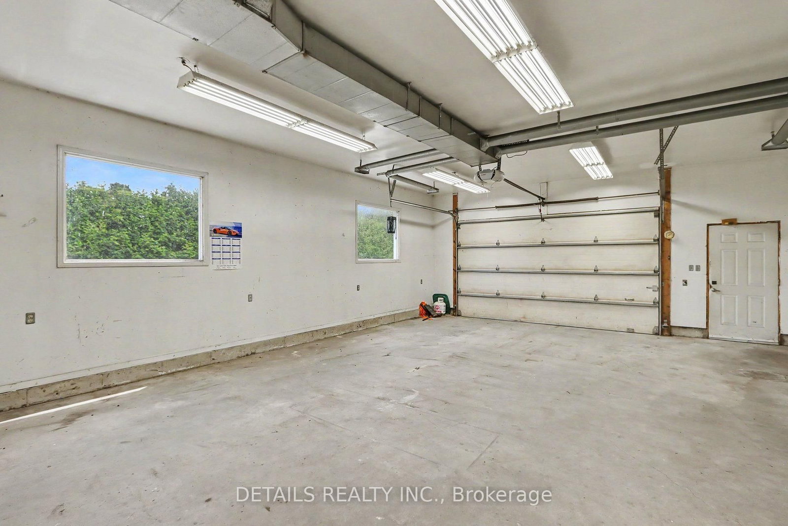 559 Main Street • North Grenville, ON photo 27