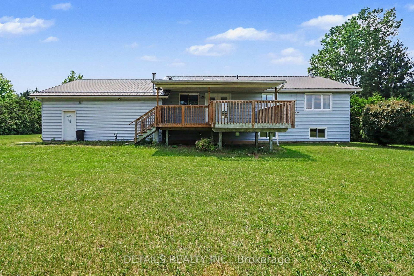 559 Main Street • North Grenville, ON photo 34