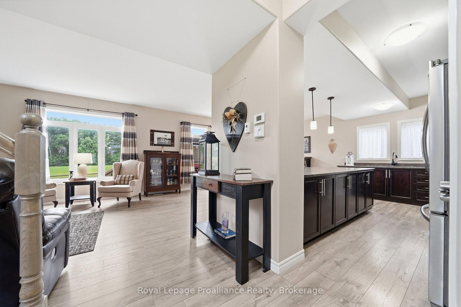 38 Redwood Drive • Belleville, ON photo 18