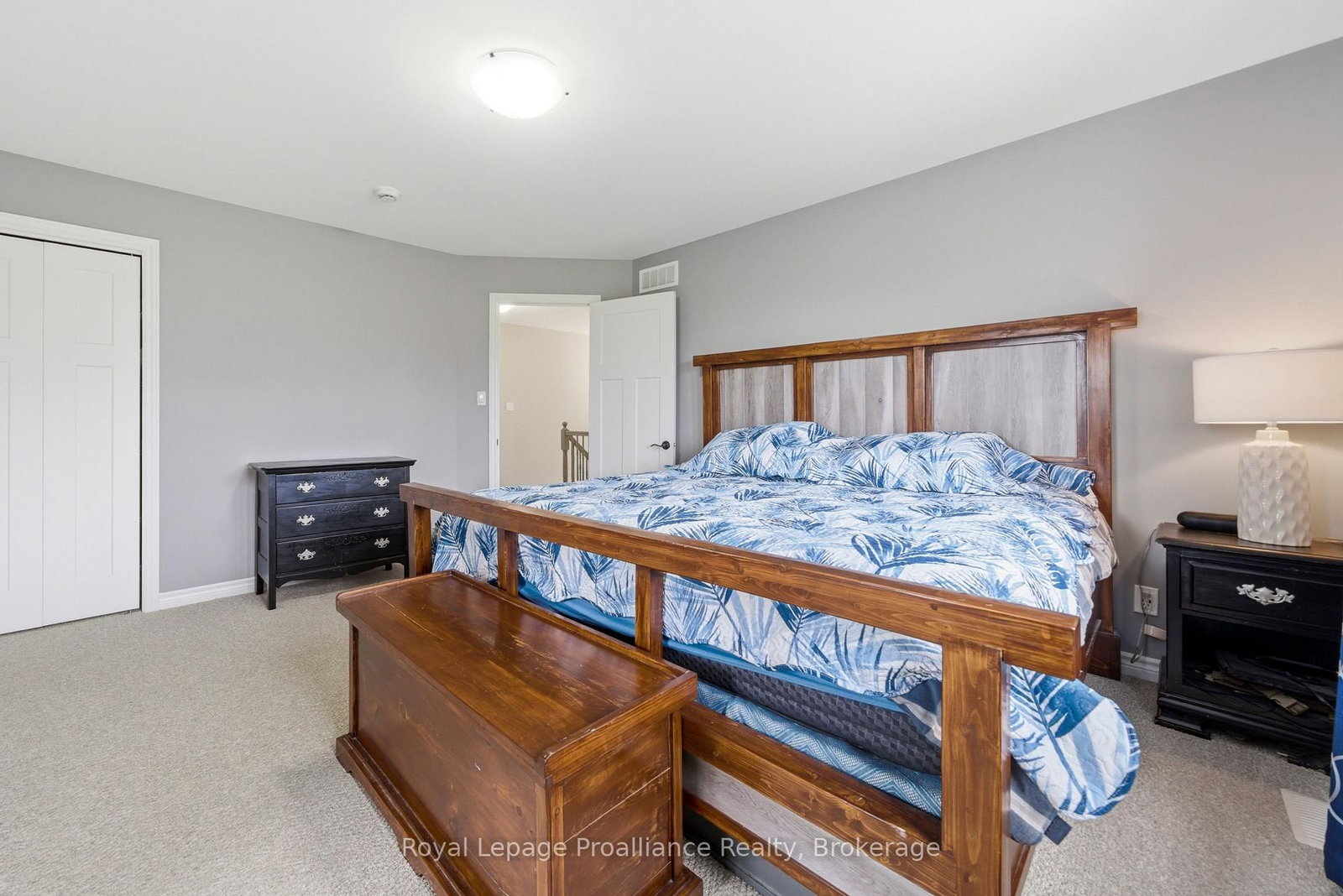 38 Redwood Drive • Belleville, ON photo 24