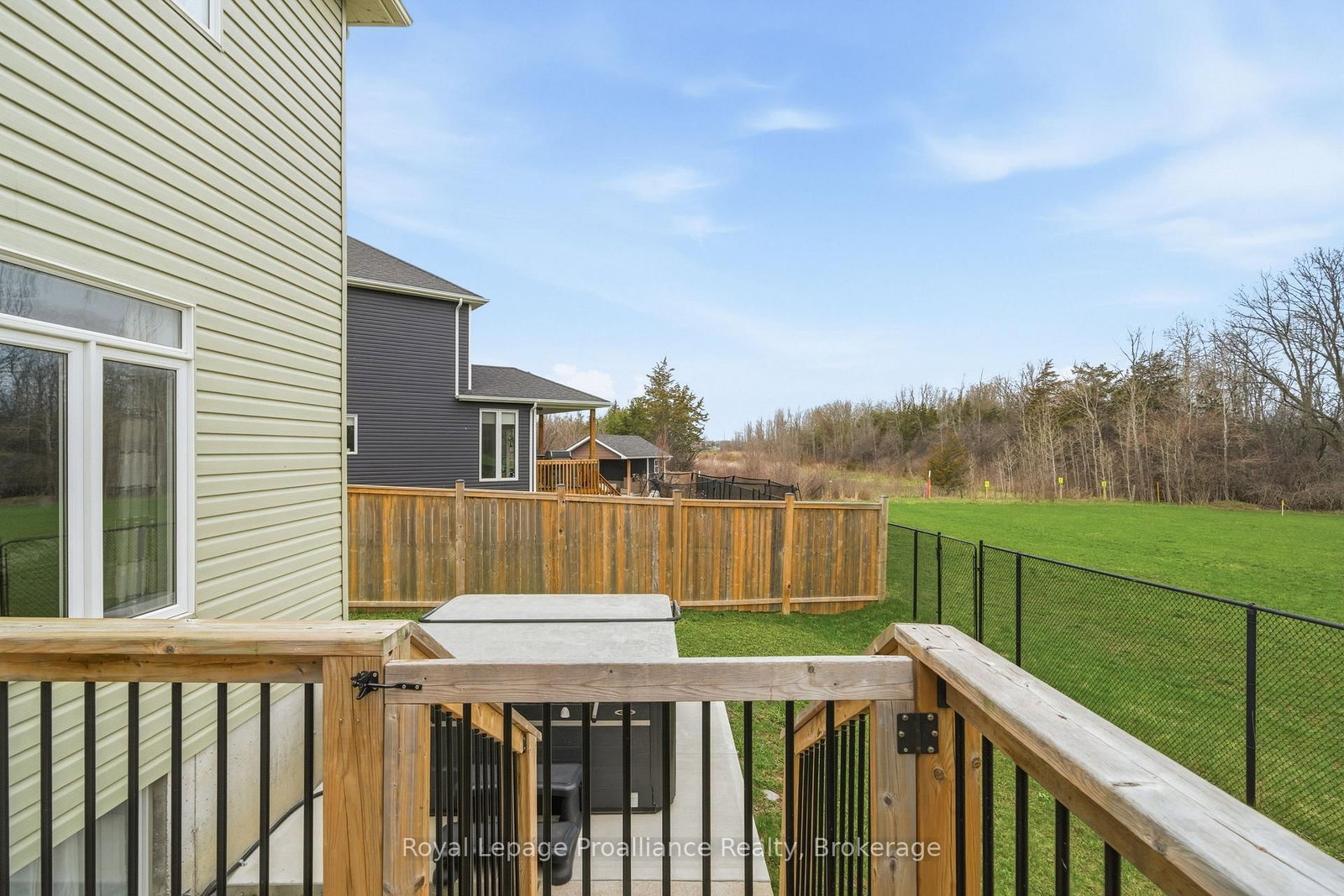 38 Redwood Drive • Belleville, ON photo 41