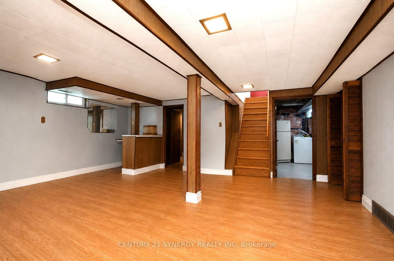 2148 Iris Street • Ottawa, ON photo 18