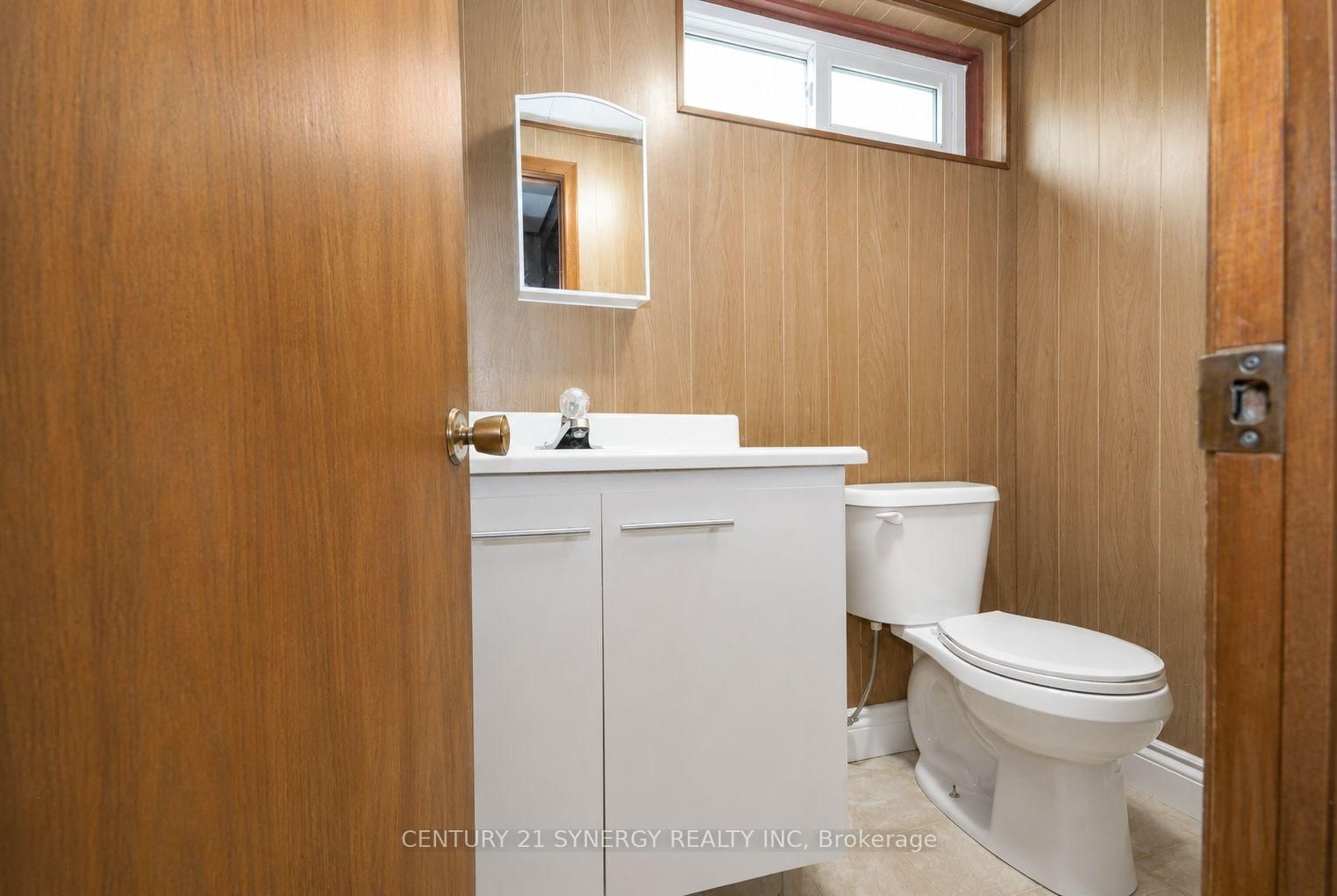2148 Iris Street • Ottawa, ON photo 23