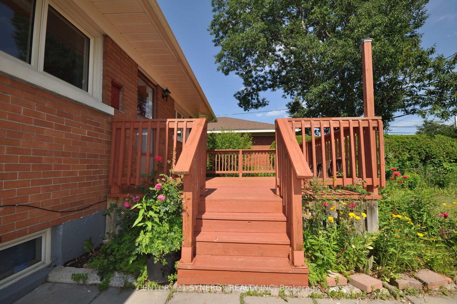 2148 Iris Street • Ottawa, ON photo 27