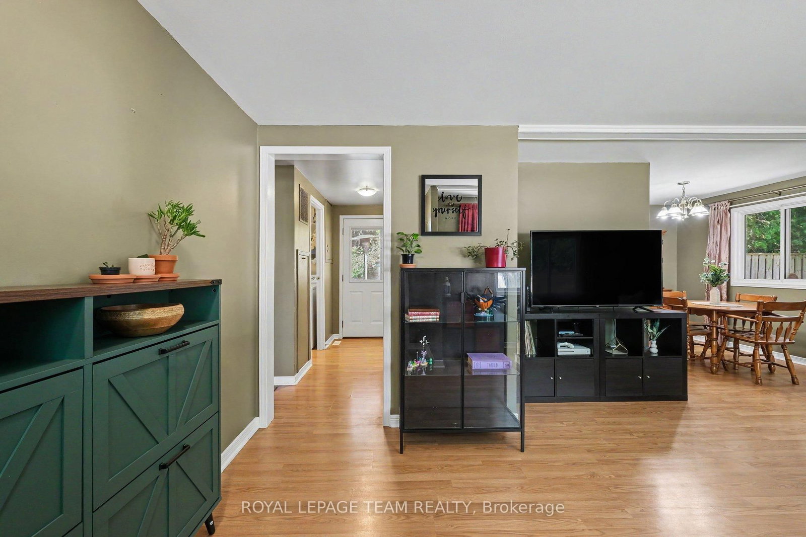 17 Cassell Lane • Rideau Lakes, ON photo 4