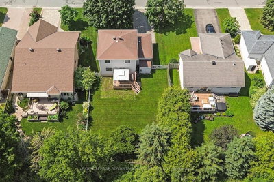 14 Treelawn Boulevard — more photos