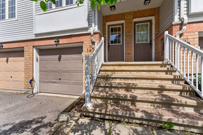 147 Fordham Private