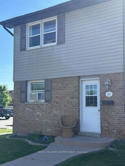 996 Sydenham Road • #32 • Peterborough, ON photo 2
