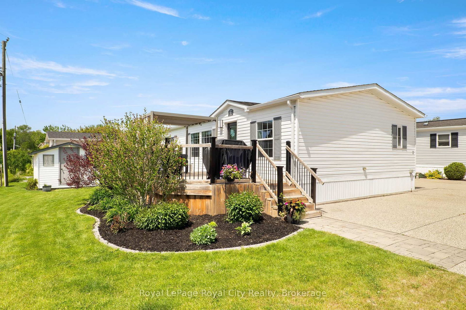 2 PAVILION Road • Puslinch, ON photo 2