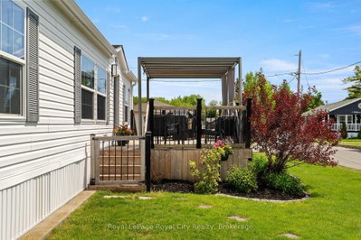 2 PAVILION Road • Puslinch, ON photo 3
