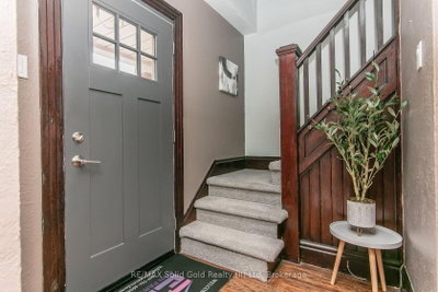 42 Guelph Street — photo 6