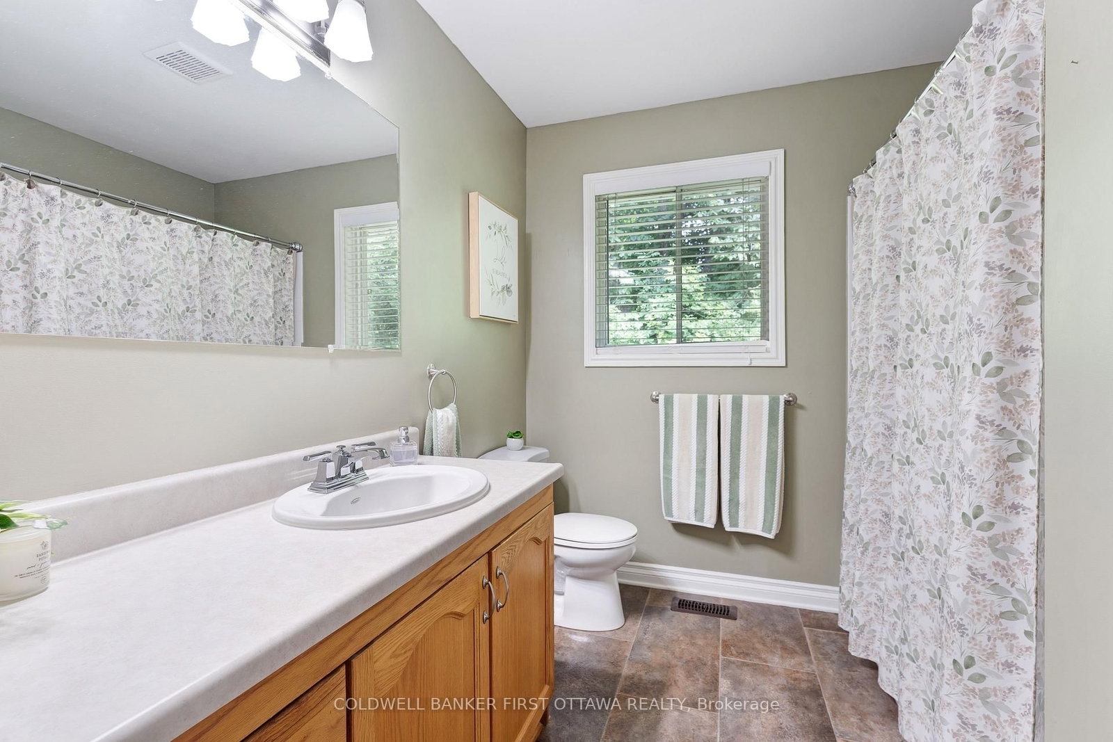 3800 Wolf Grove Road • Lanark, ON photo 21