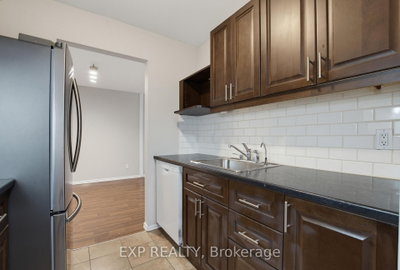144 Conway Drive • #106 • London South, ON photo 4