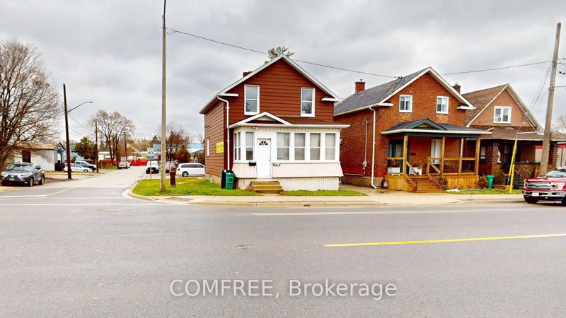 home for lease on 1405 King Street E