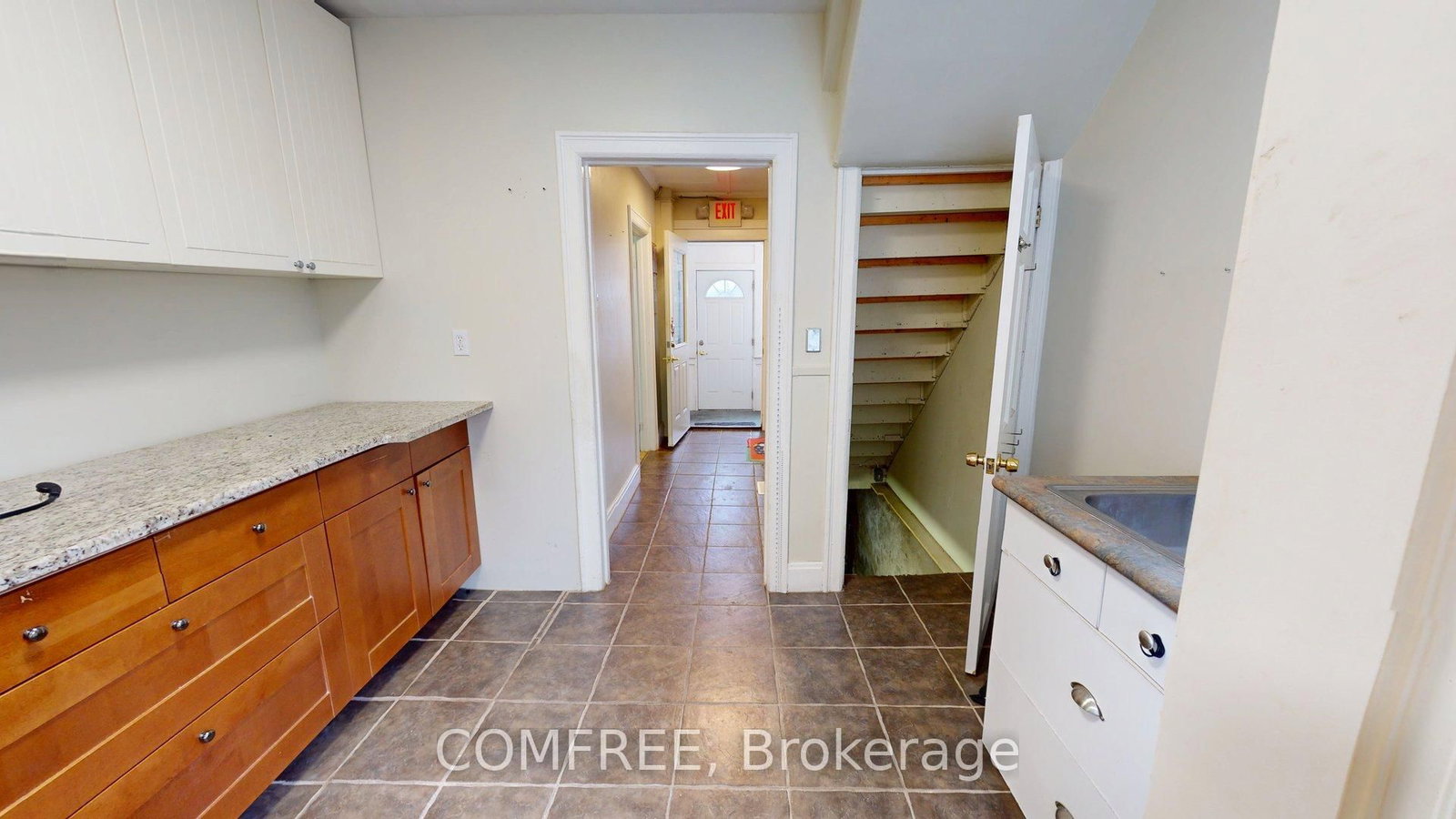 1405 King St, Cambridge, view 5