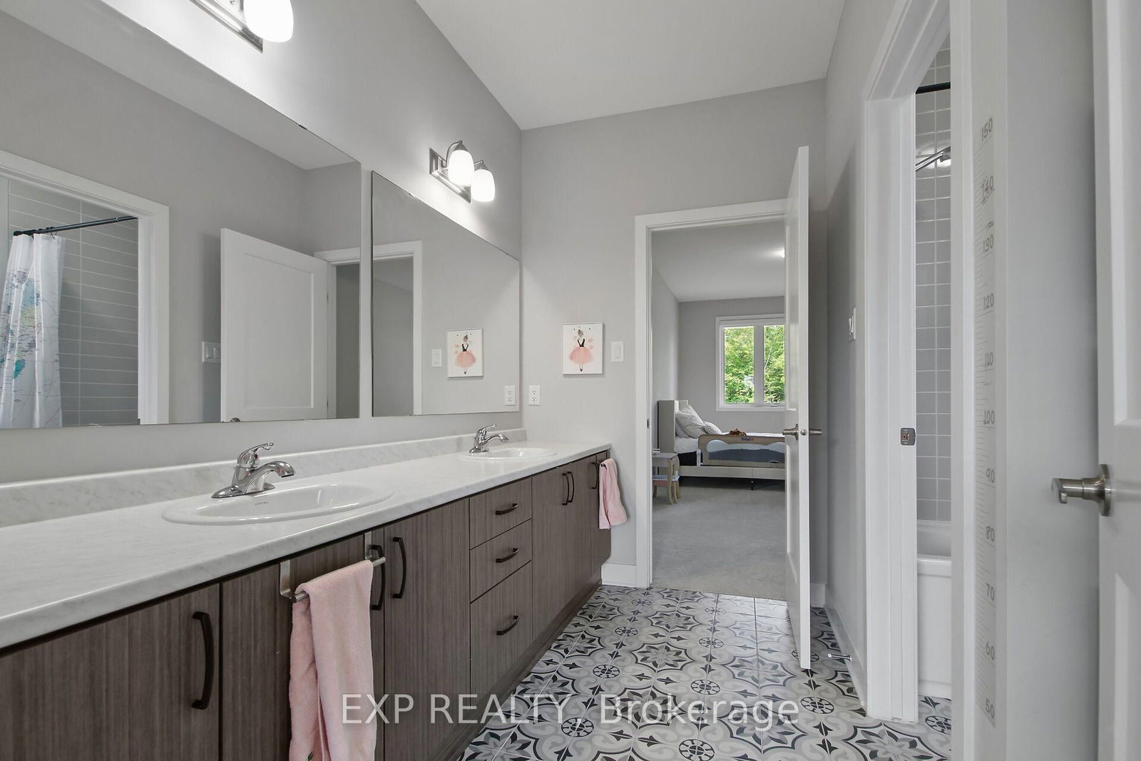 307 Antler Court • Almonte, ON photo 36