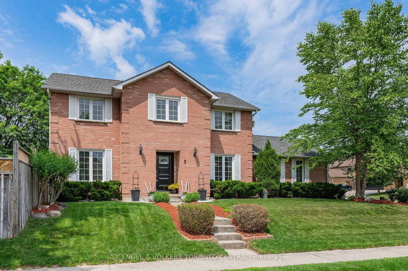 3 Wallace Drive
