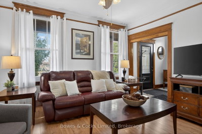 270 N William Street • Kawartha Lakes, ON photo 6
