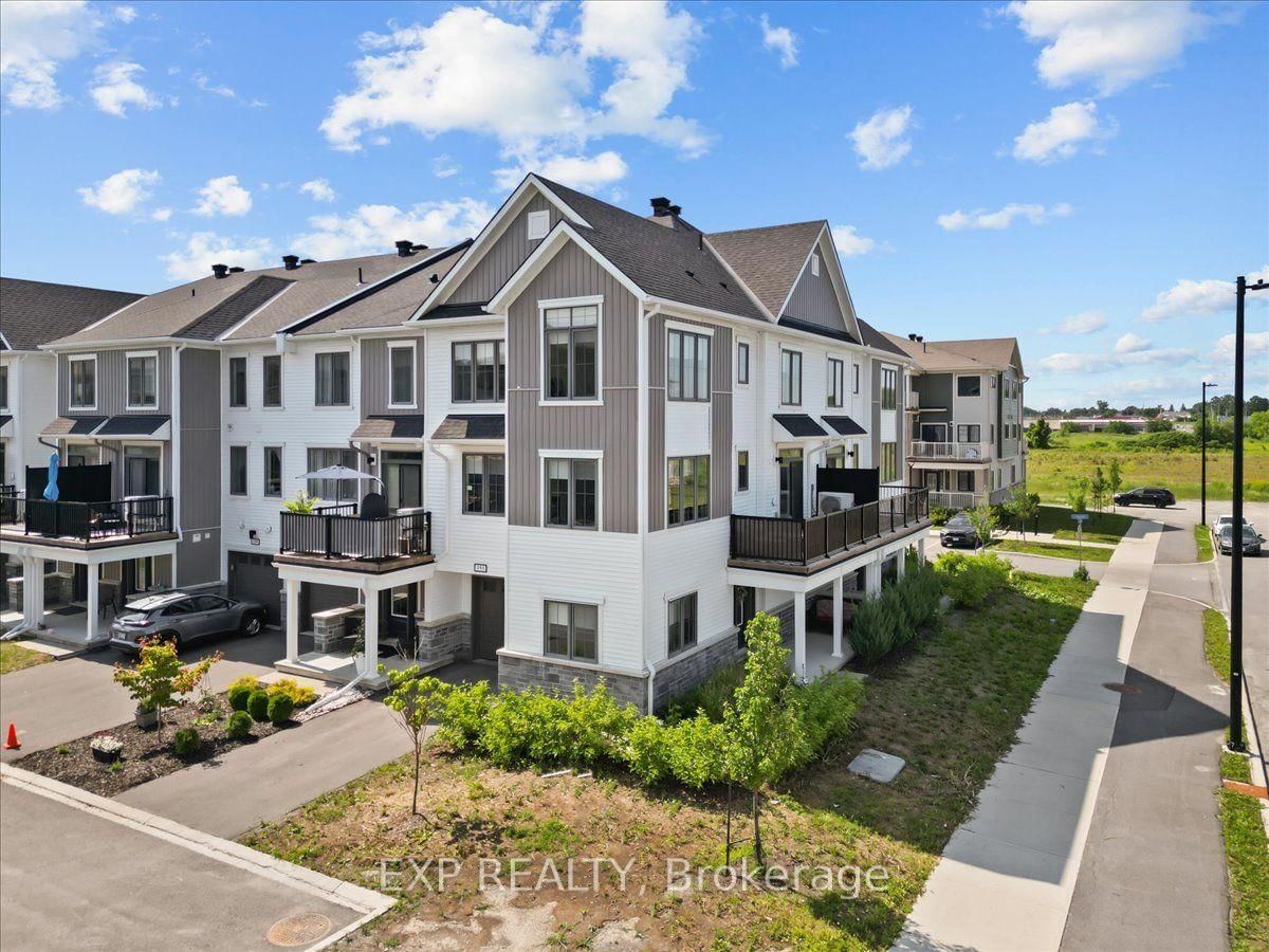 293 Anyolite Private • Ottawa, ON photo 37