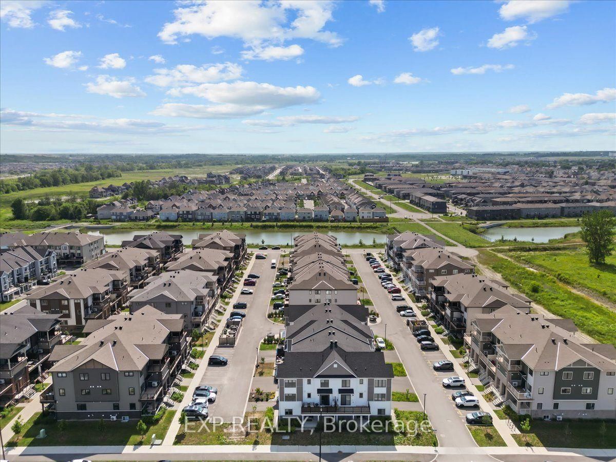 293 Anyolite Private • Ottawa, ON photo 39