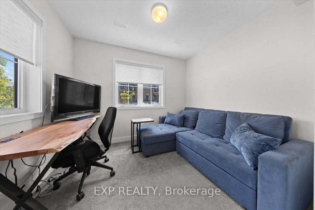 293 Anyolite Private • Ottawa, ON photo 6