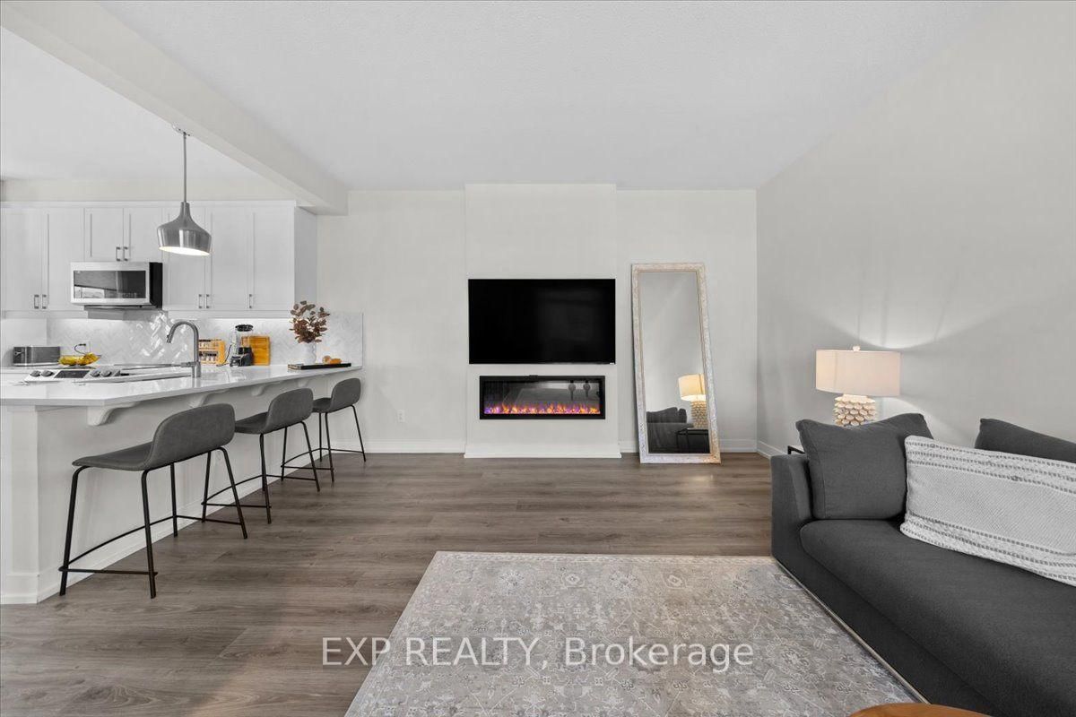 293 Anyolite Private • Ottawa, ON photo 9