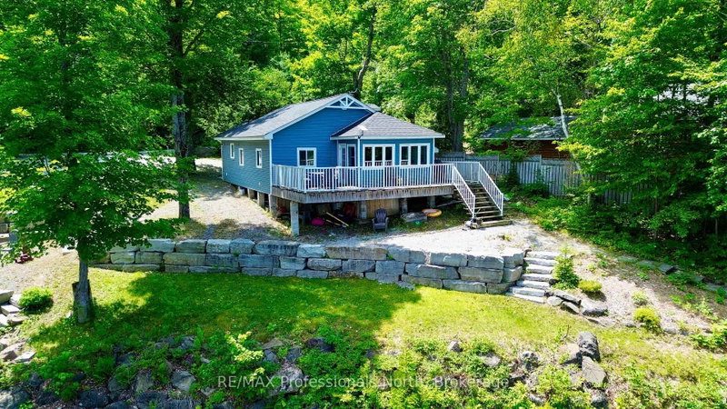 1129 Comak Crescent