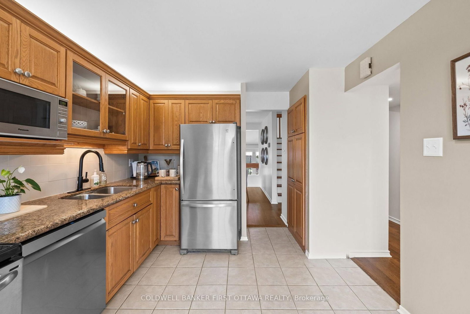 34 Melville Drive • Ottawa, ON photo 11