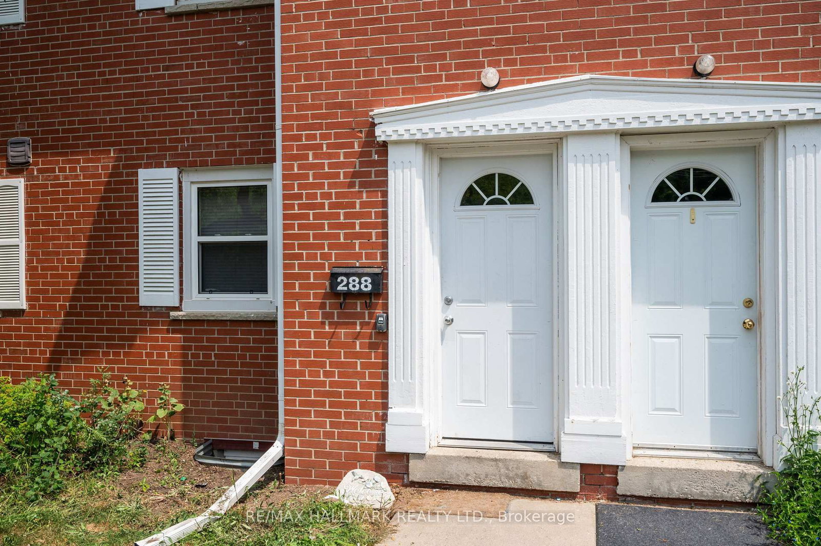 288 Westcourt Place • #25 • Waterloo, ON photo 2